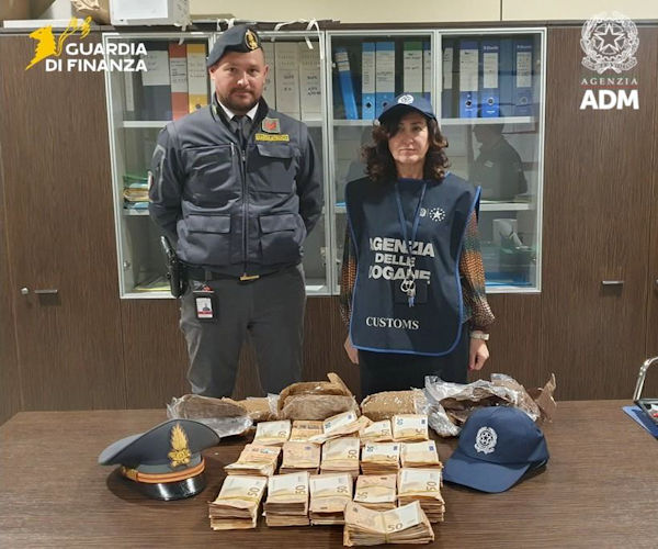 160.150 Cagliari Elmas