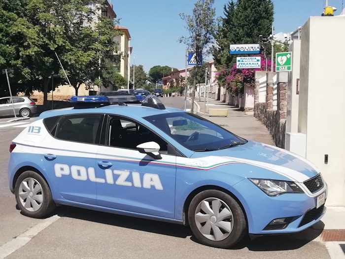 polizia carbonia